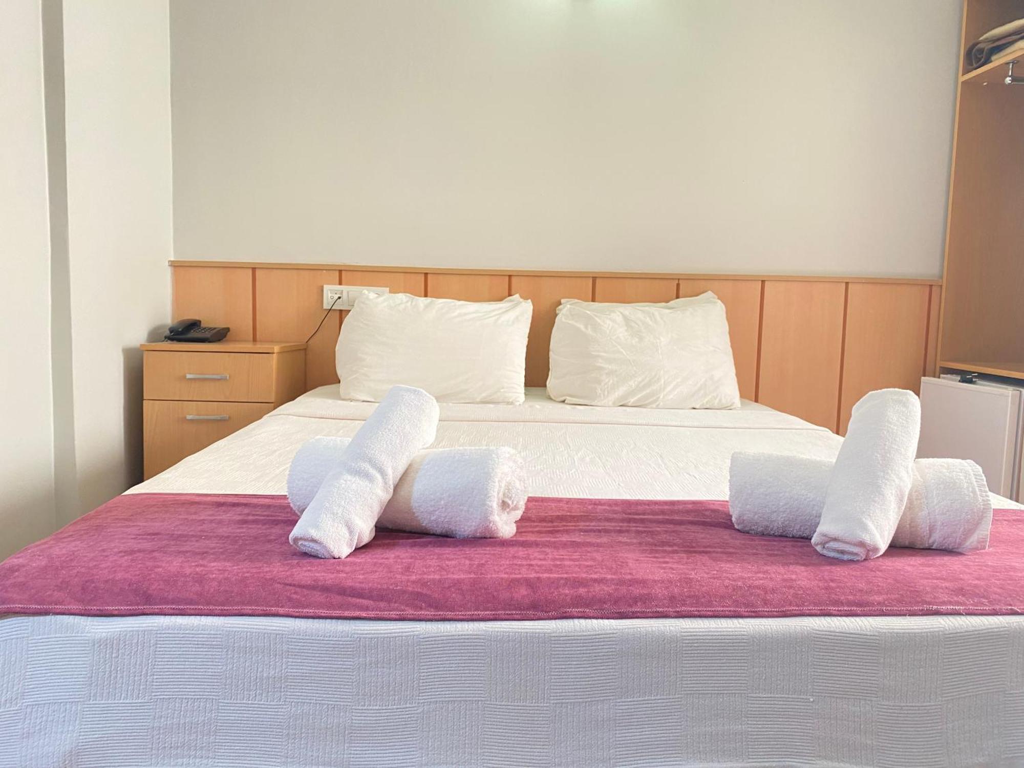 Hotel Oezsefa Istambul Extérieur photo